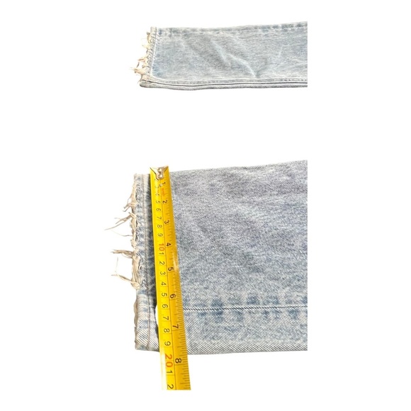 Agolde 90’s Jean Distressed Mid Rise Women’s Size 24X28 Light Blue Frayed Cotton - Picture 11 of 13